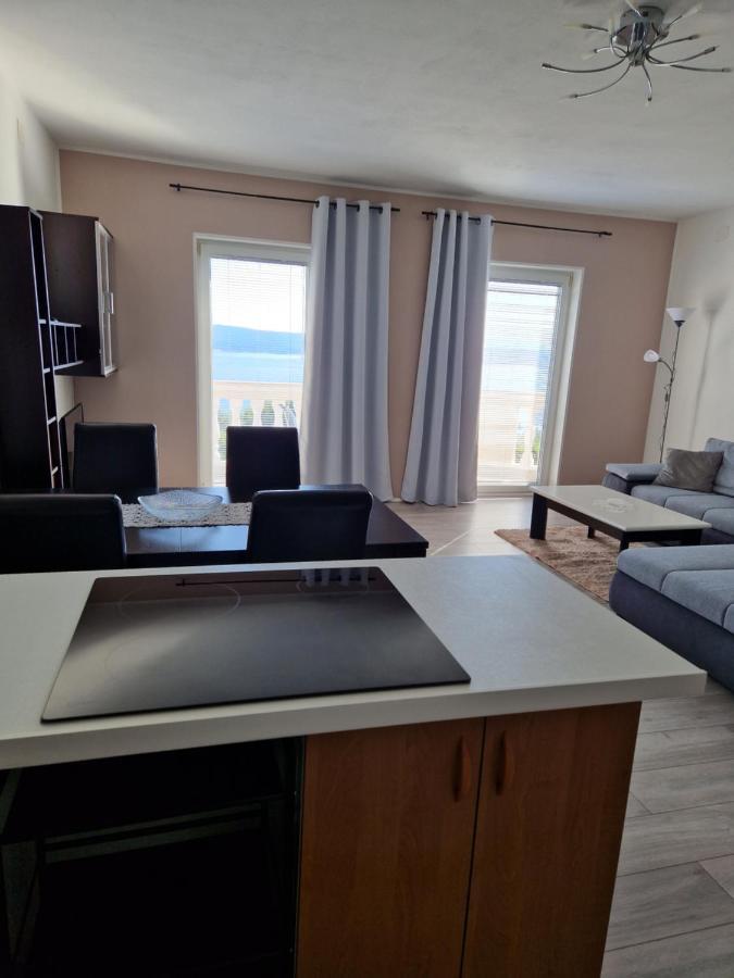 Apartments Velic Crikvenica Exterior photo