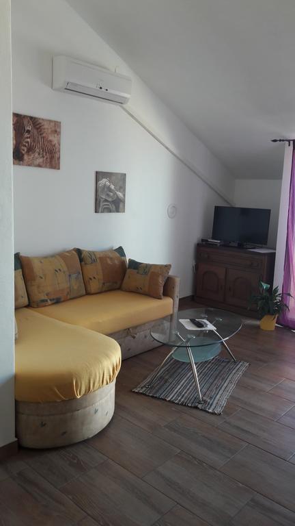 Apartments Velic Crikvenica Exterior photo