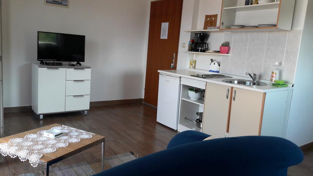 Apartments Velic Crikvenica Exterior photo
