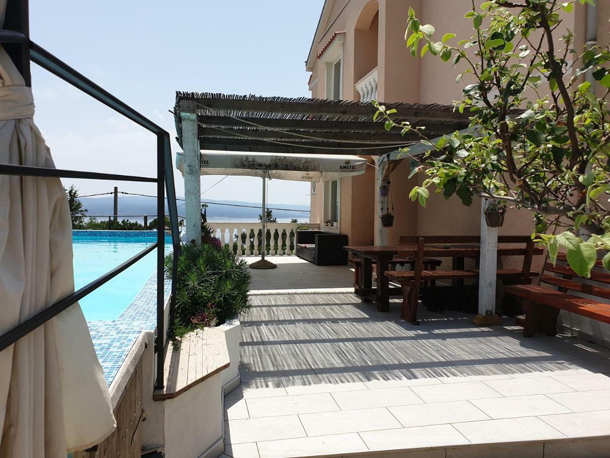 Apartments Velic Crikvenica Exterior photo